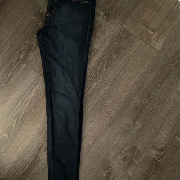 FASHION NOVA JEANS - Picture 2 of 3